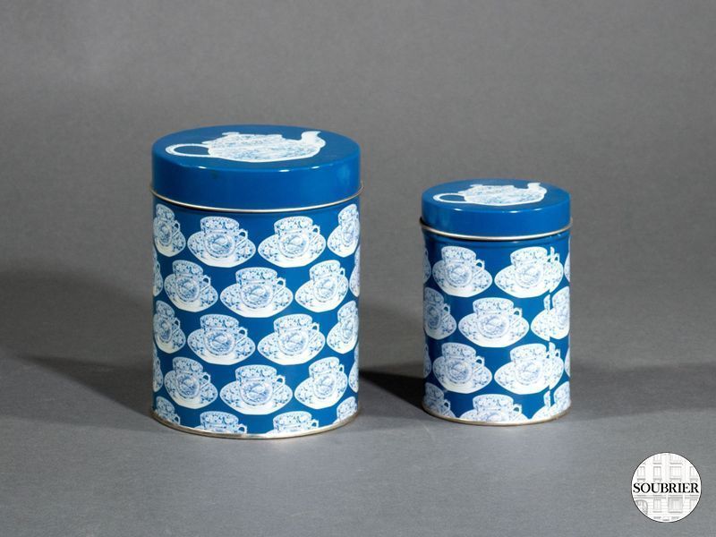 2 coffrets tôle émaillée bleue et blanc