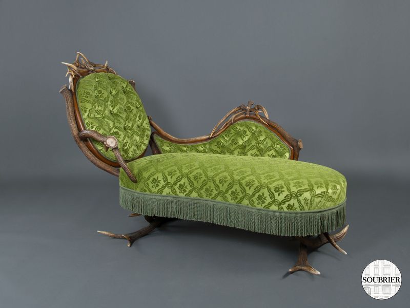 Green velvet & horn chaise longue