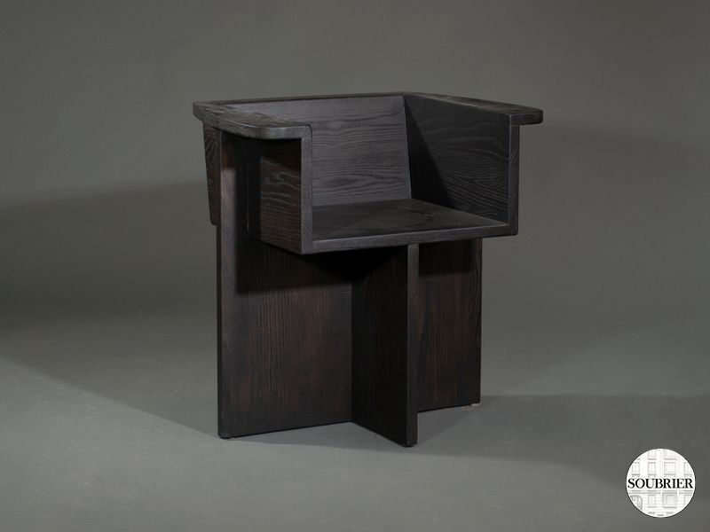 Fauteuil moderne en résine noire