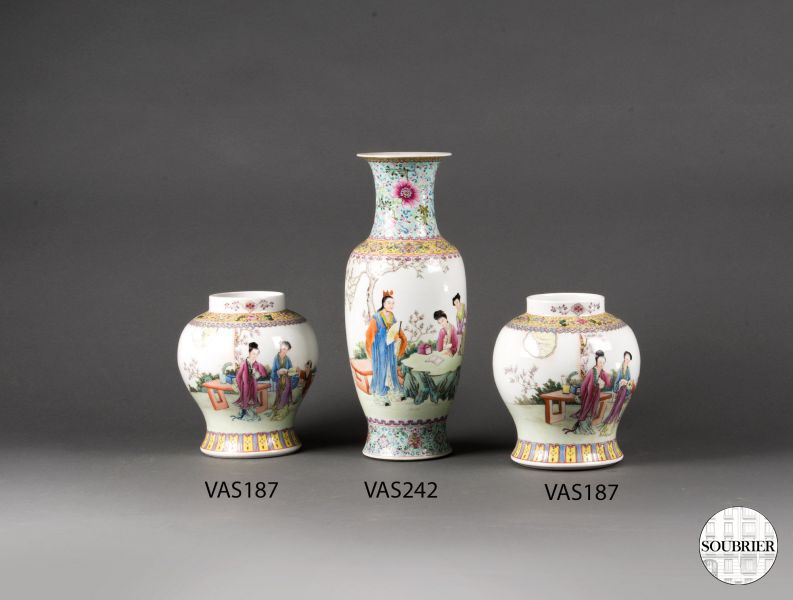 Vases chinois en porcelaine