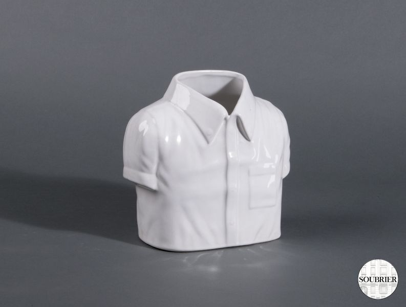 Shirt shaped vase