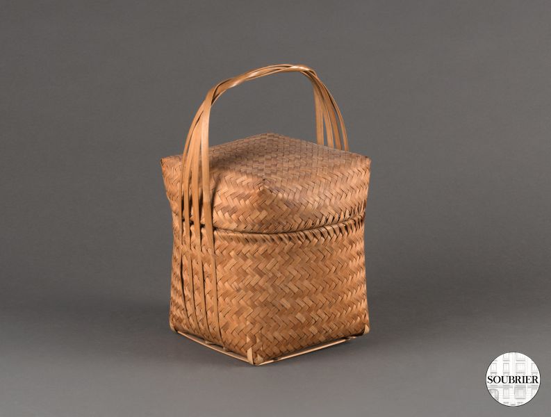 Braided wicker basket