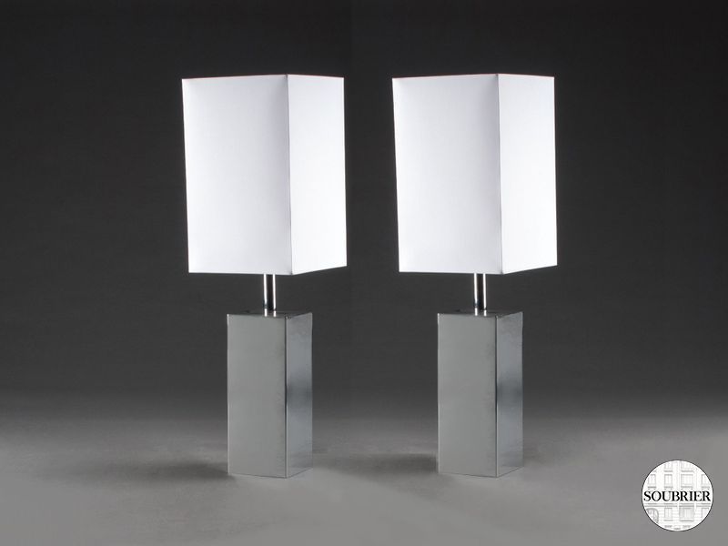 Lamps in chromed metal