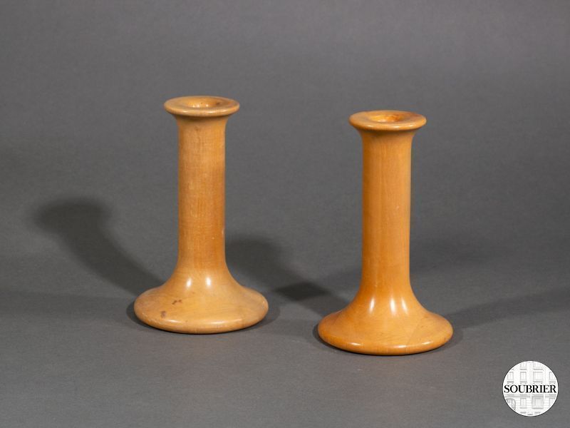 Bougeoir en bois cla