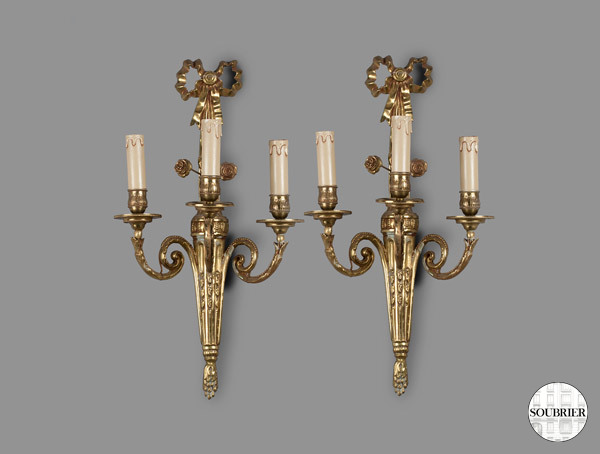 Deux appliques Louis XVI