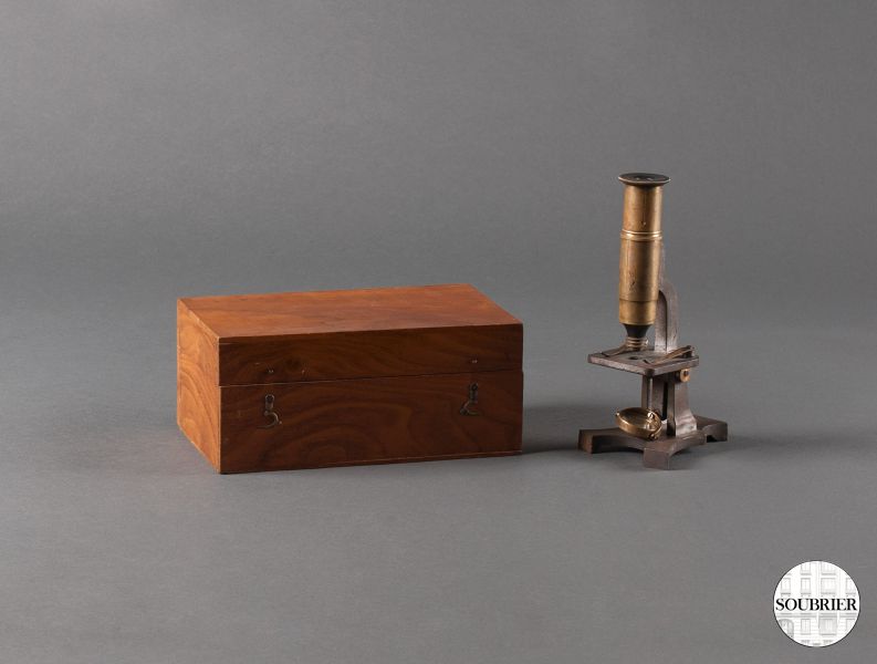 Ancien Microscope