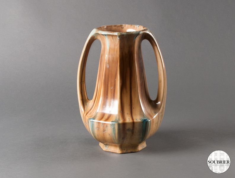 1925 earthenware vase