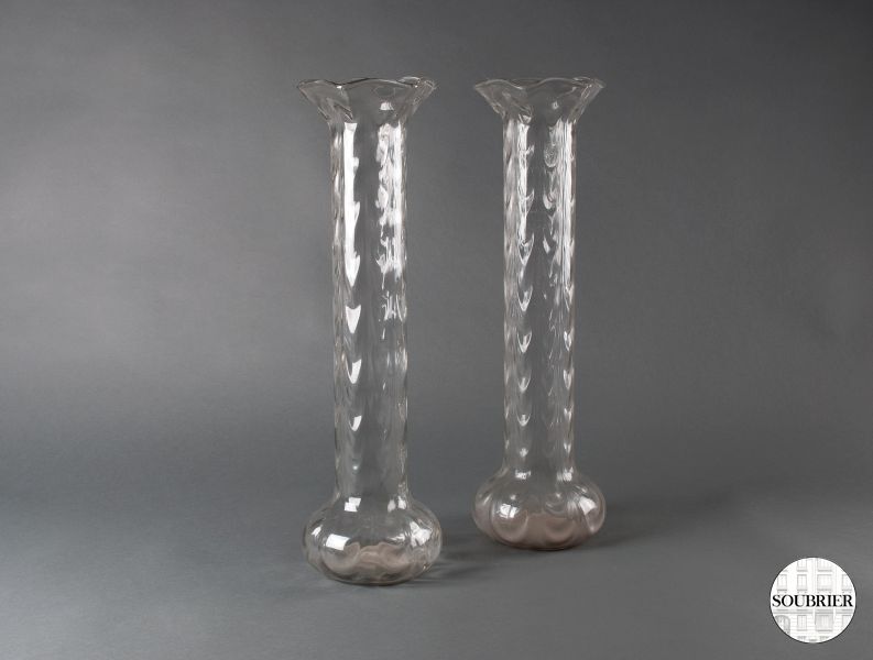 Paire de vases en colonnes