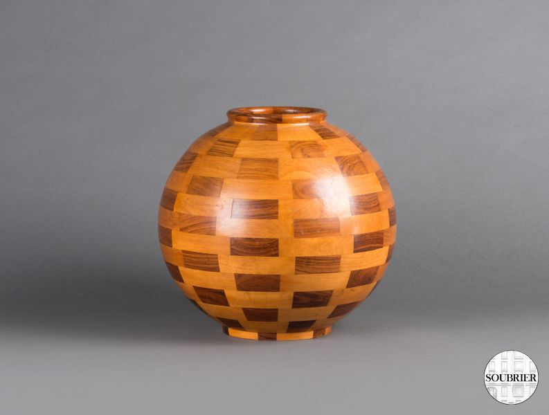 Cedar and mahogany vase