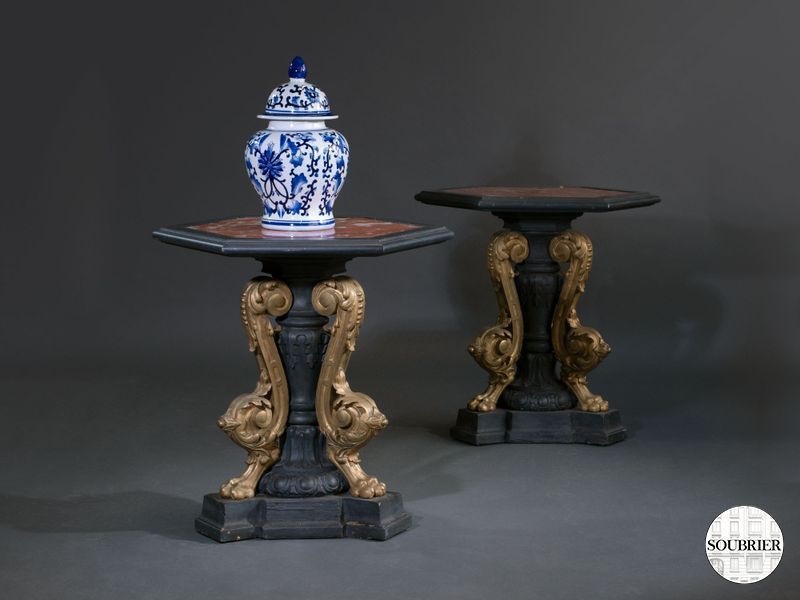 2 guéridons octogonaux