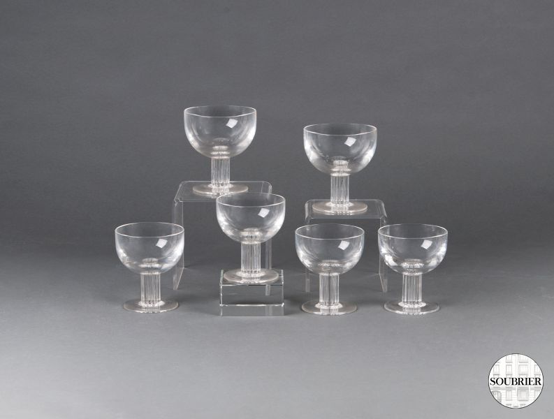 Fluted glassware