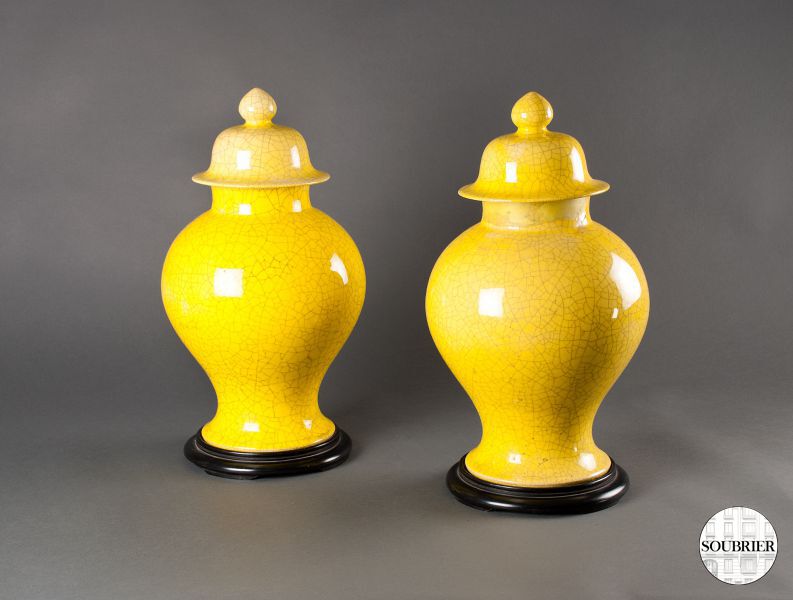 Two yellow Chinese vases