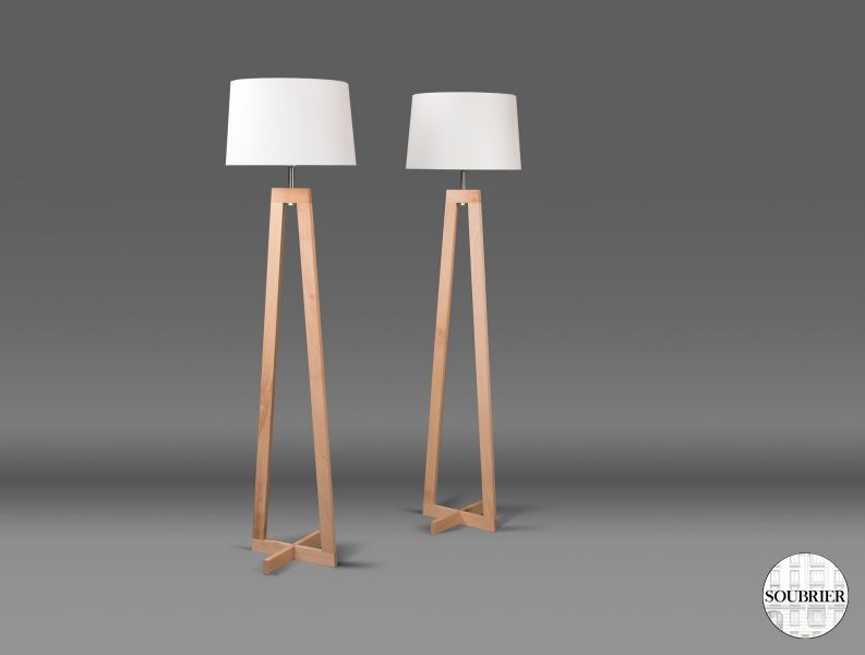 Paire de lampadaires modernes