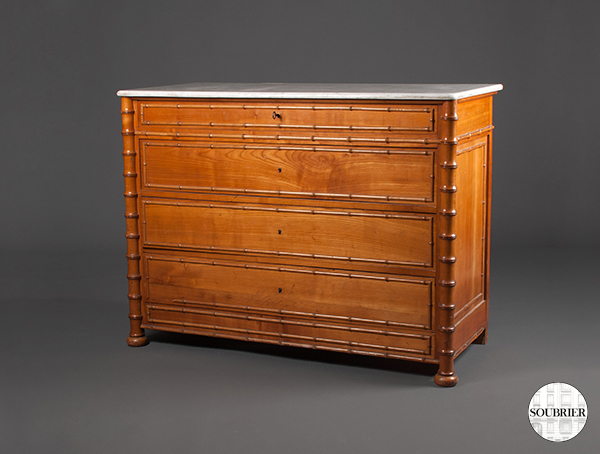Cherry Wood chest of drawers 