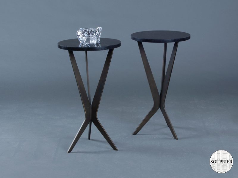 pedestal table metal