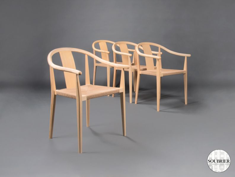 4 fauteuils en bois clair