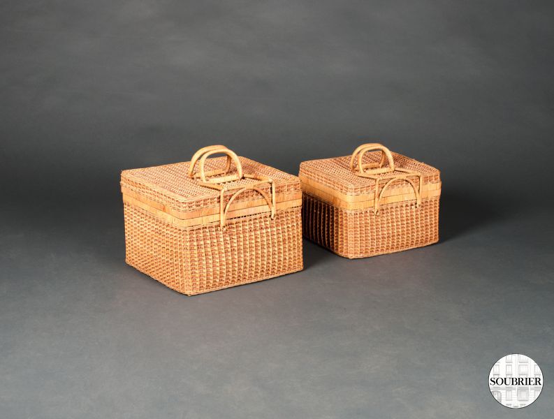 Suitcase picnic wicker