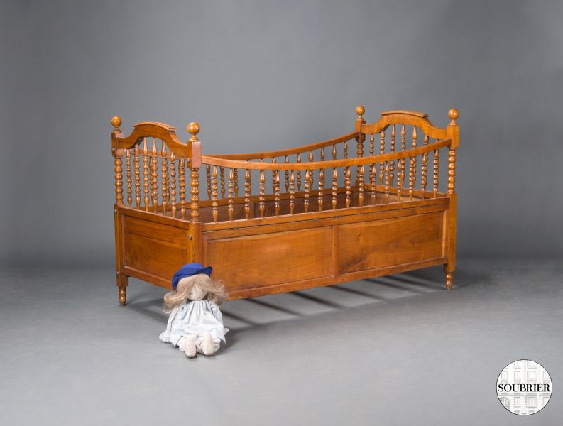 Wooden crib