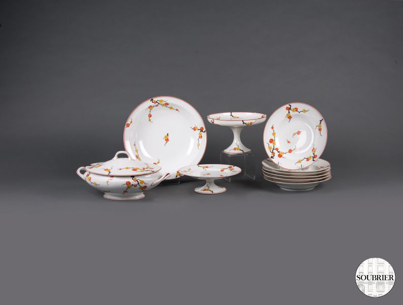 Chinese flowers Bernardaud service