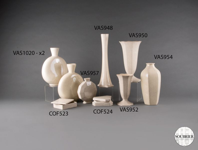 Set of crazed earthenware vases