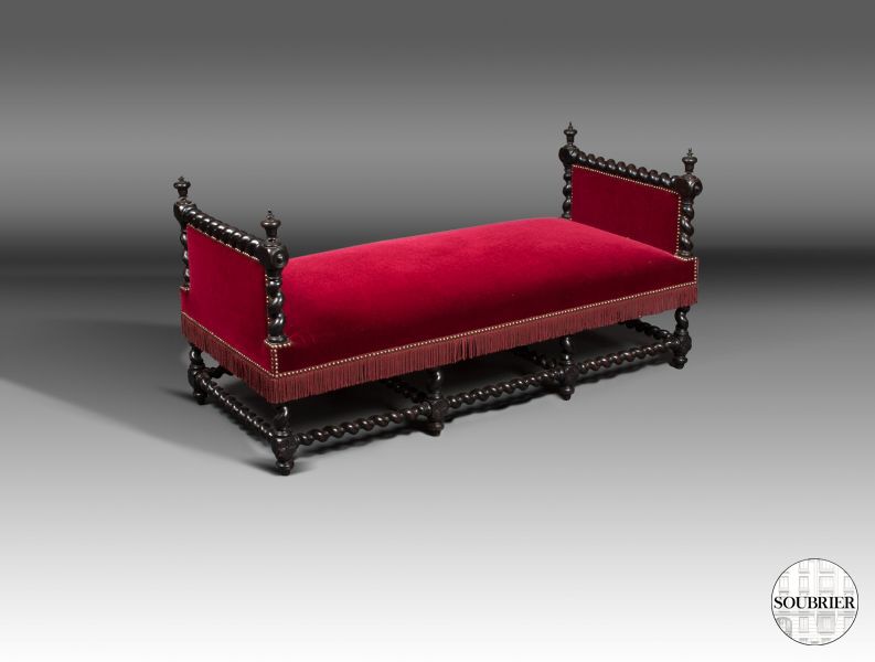Red Napoleon III bench