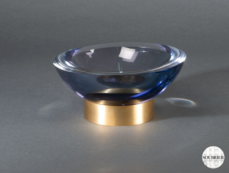 Glass bowl