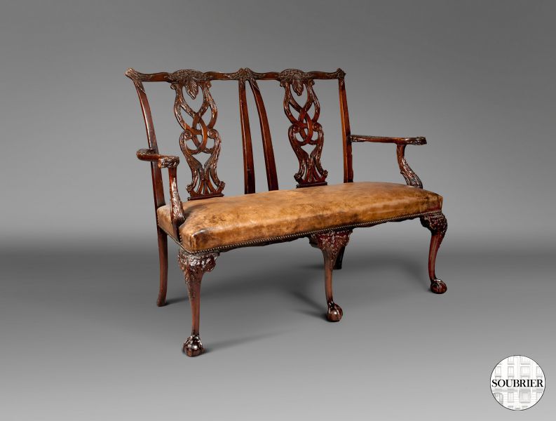 Chippendale bench