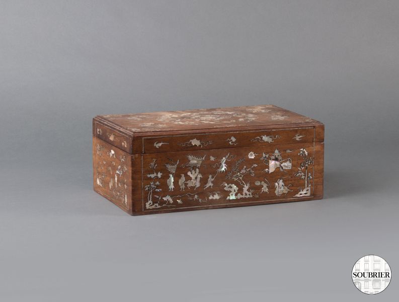 Rosewood tree box