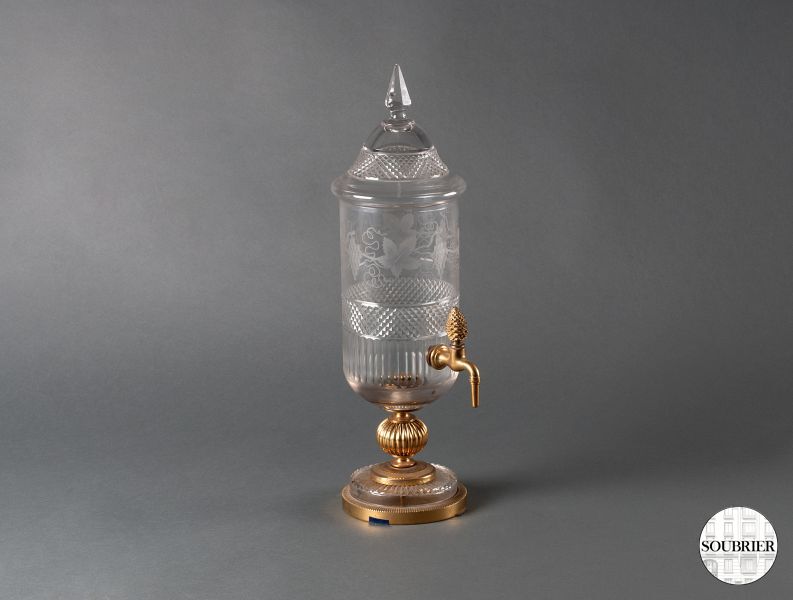 Grand crystal bottle