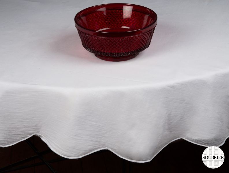 Nappe ronde en tulle blanc