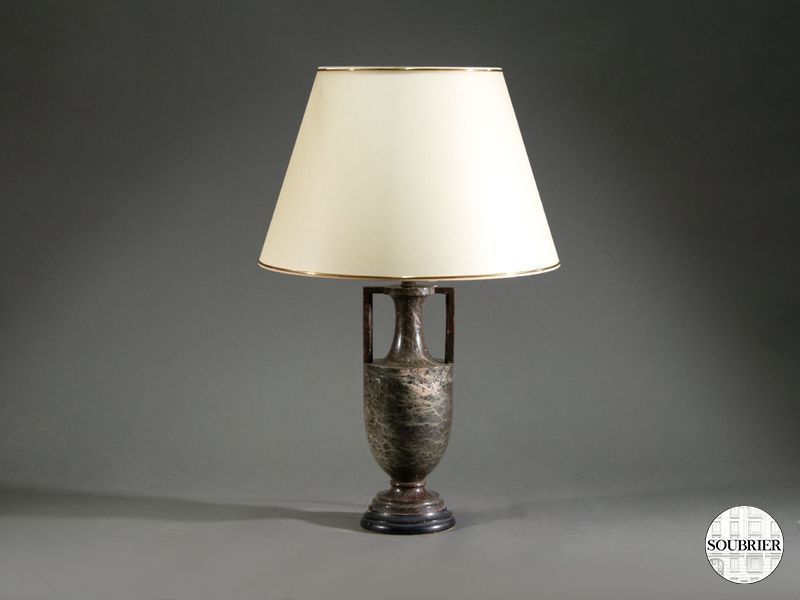 Lampe en marbre à l'antique