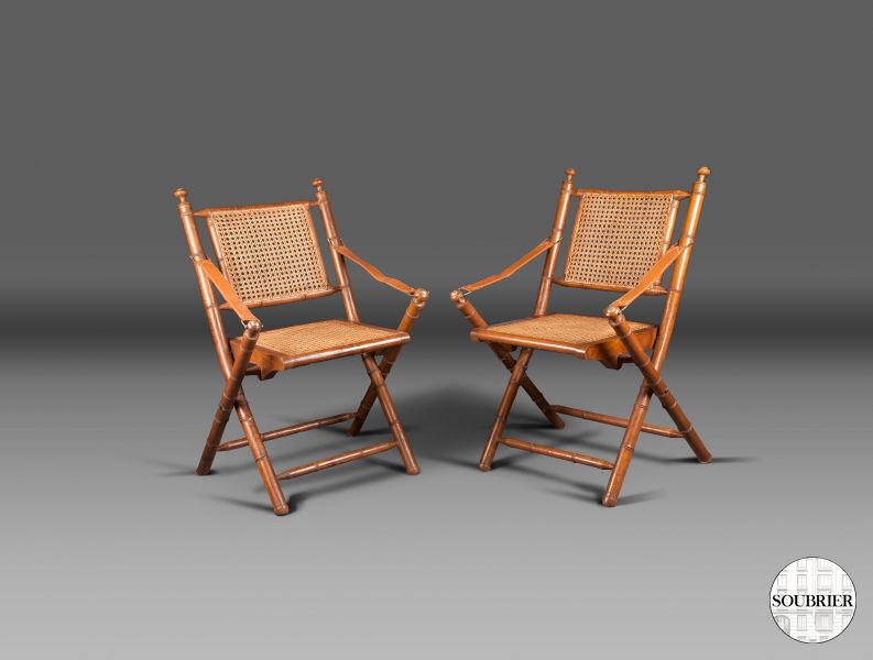 Pair of folding chairs