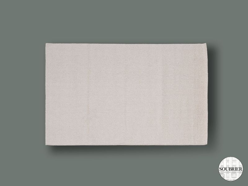 Tapis de laine bouclé
