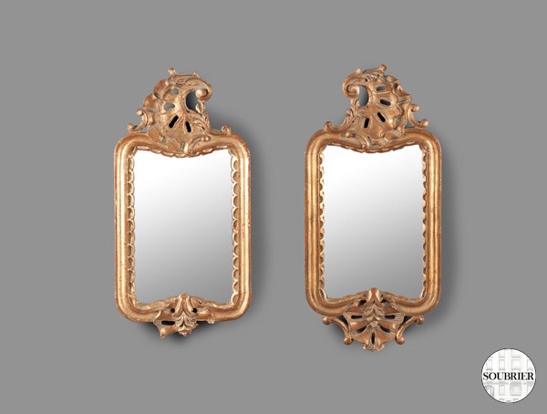 Paire de petits miroirs Louis XV