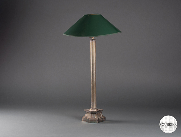 Great nineteenth lamp