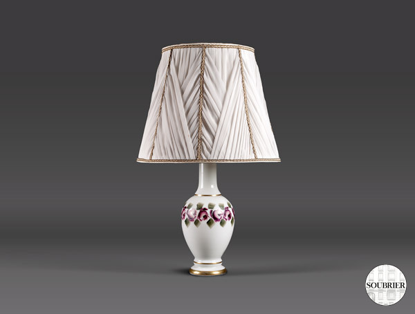 Porcelain lamp