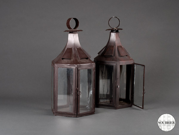 Deux lanternes à main XIXe