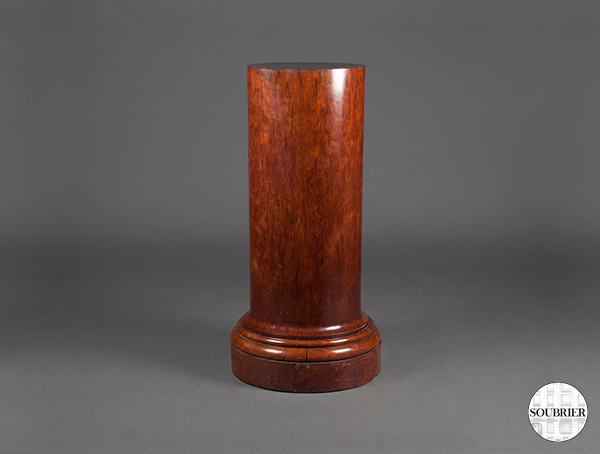 MAHOGANY Column 