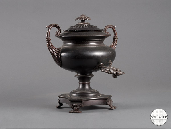 Bronze samovar