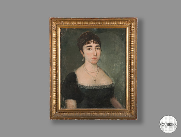 Portrait of a woman with comb
