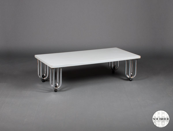 Table basse moderniste grise
