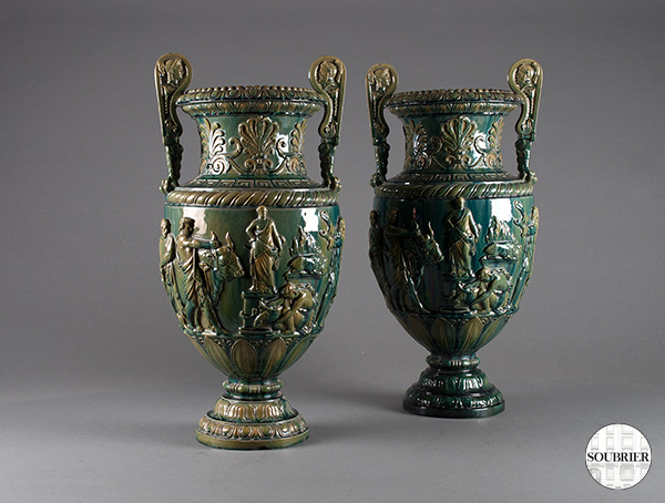Earthenware urns